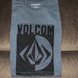 Volcom Men’s Medium Shirt